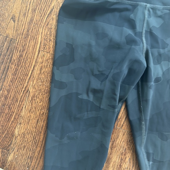 Alo leggings - Picture 3 of 3